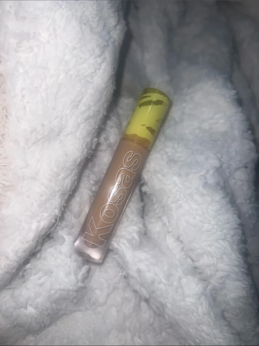 Kosas Concealer Tube in Beige with Yellow Cap
